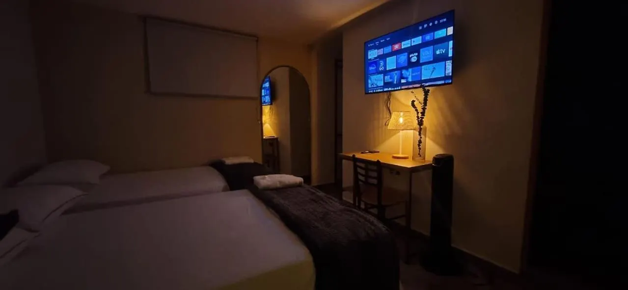 Hotel Ruta365 메딜린