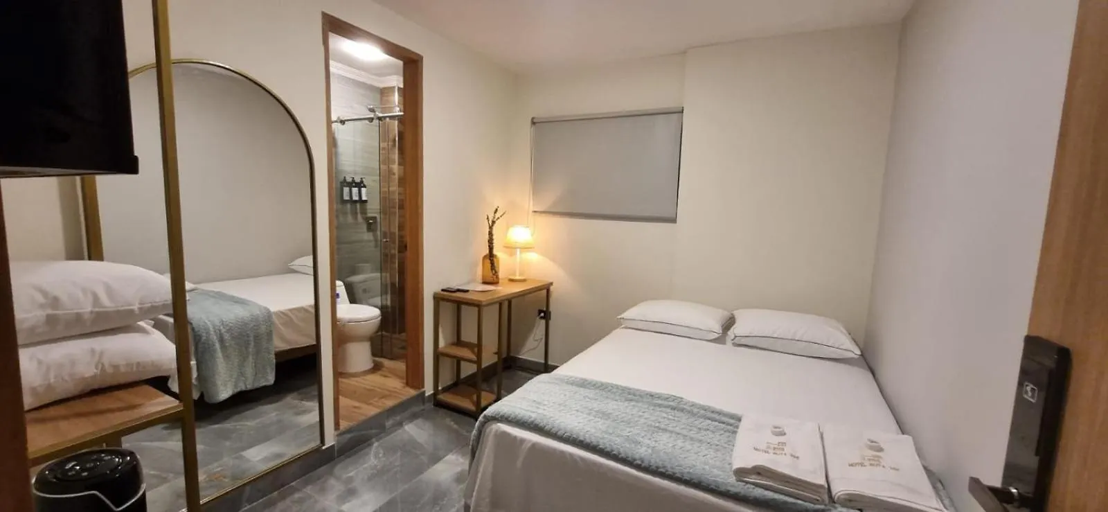 Hotel Ruta365 메딜린