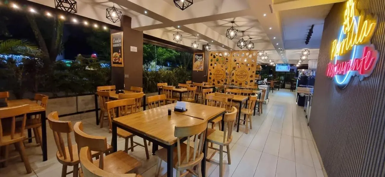 Hotel Ruta365 Medellín
