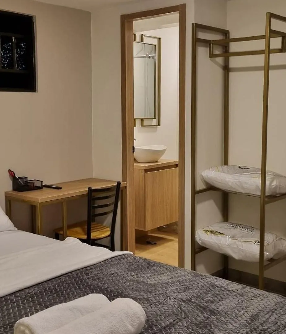 ****  Hotel Ruta365 Medellín Colombia
